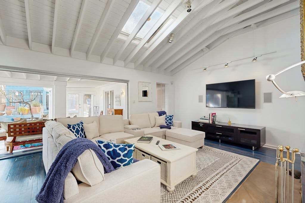 Photo of Livingroom in Dodds Addition