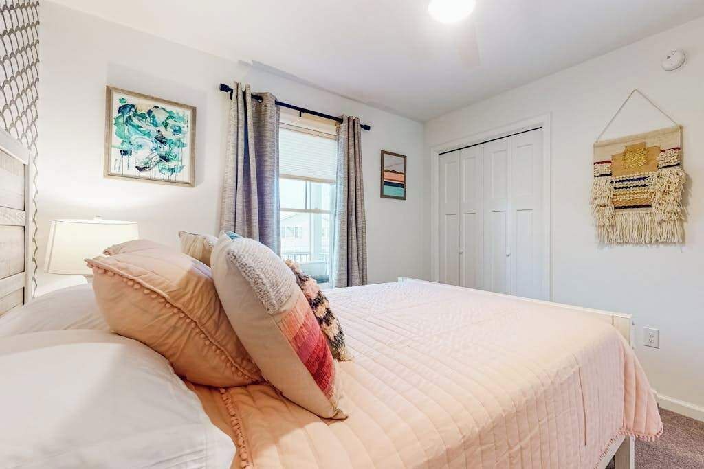 Photo of Bedroom in South Bethany Harbor