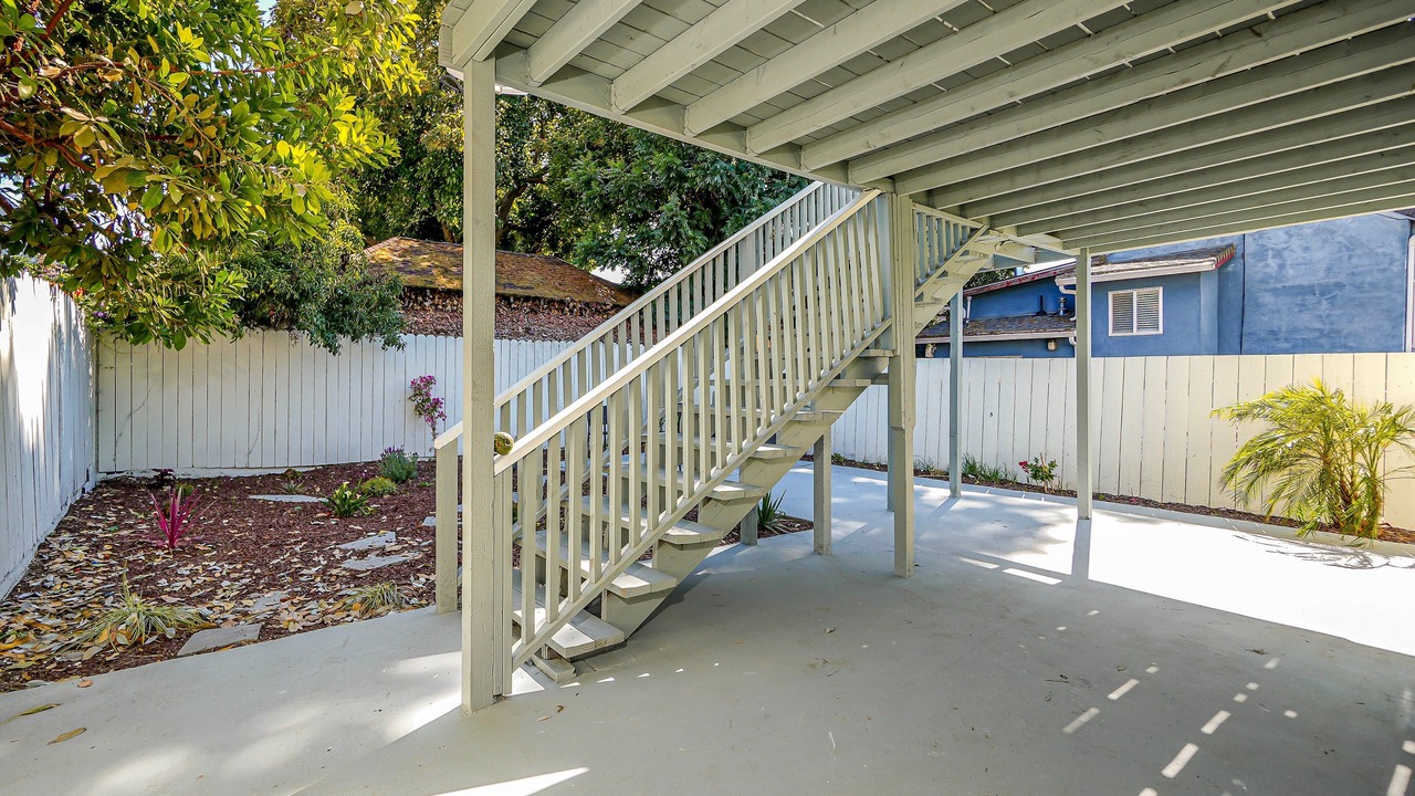 Photo of Outdoor in Longfellow