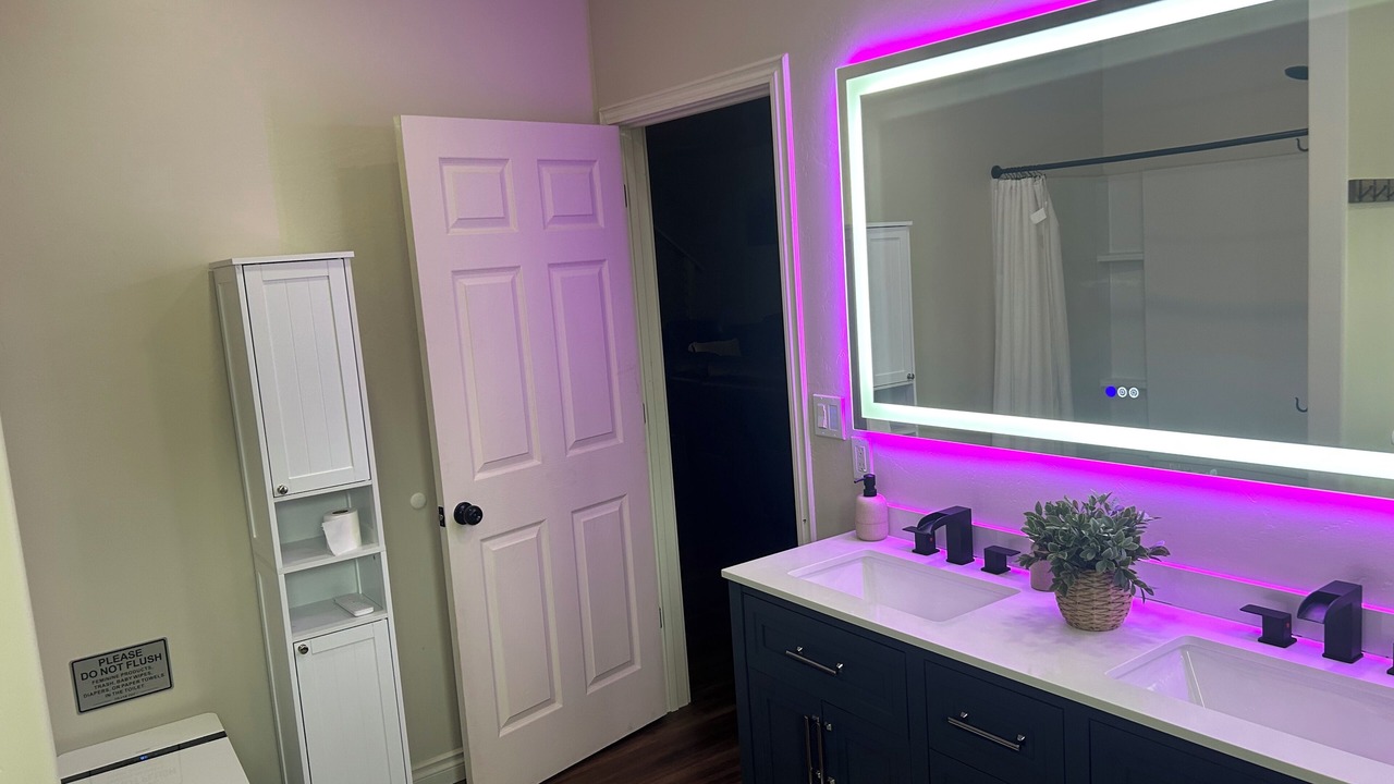 Photo of Bathroom in Happy Valley