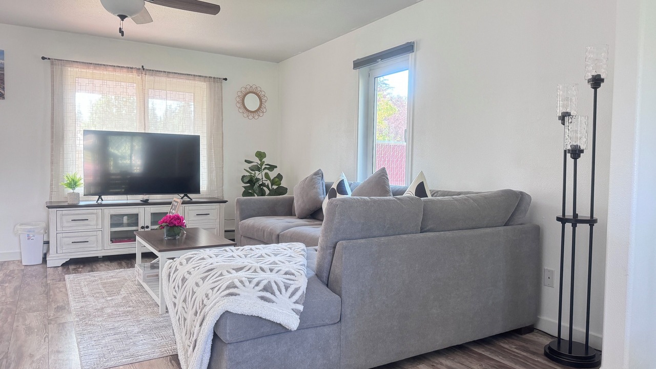 Photo of Livingroom in Fairbanks