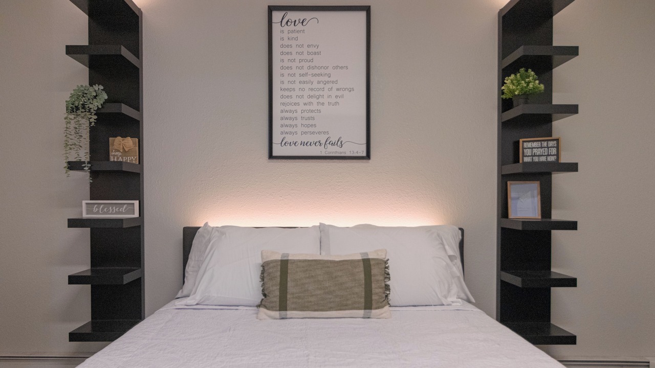 Photo of Bedroom in Taku - Campbell