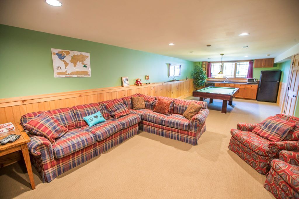 Photo of Livingroom in Carrabassett Valley