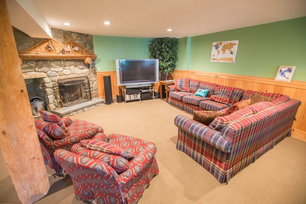 Photo of Livingroom in Carrabassett Valley