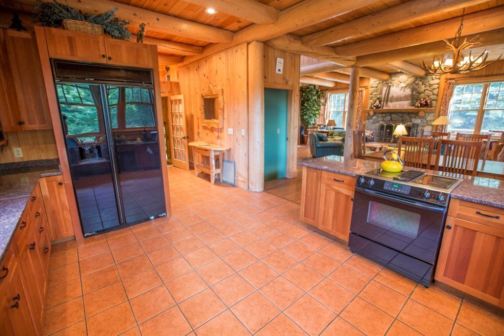 Photo of Kitchen in Carrabassett Valley