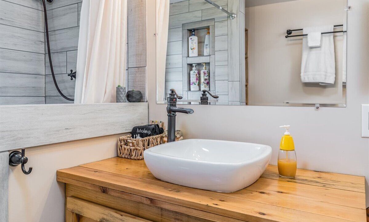 Photo of Bathroom in Seward