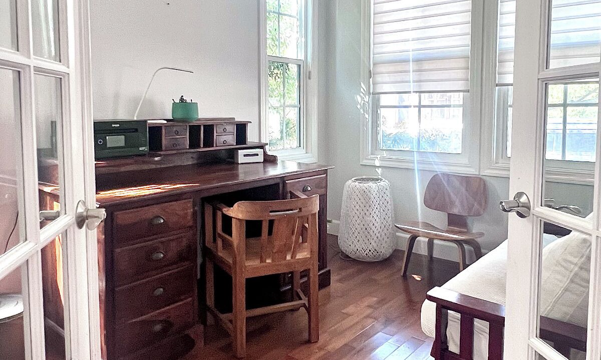 Photo of Bedroom in Point Richmond