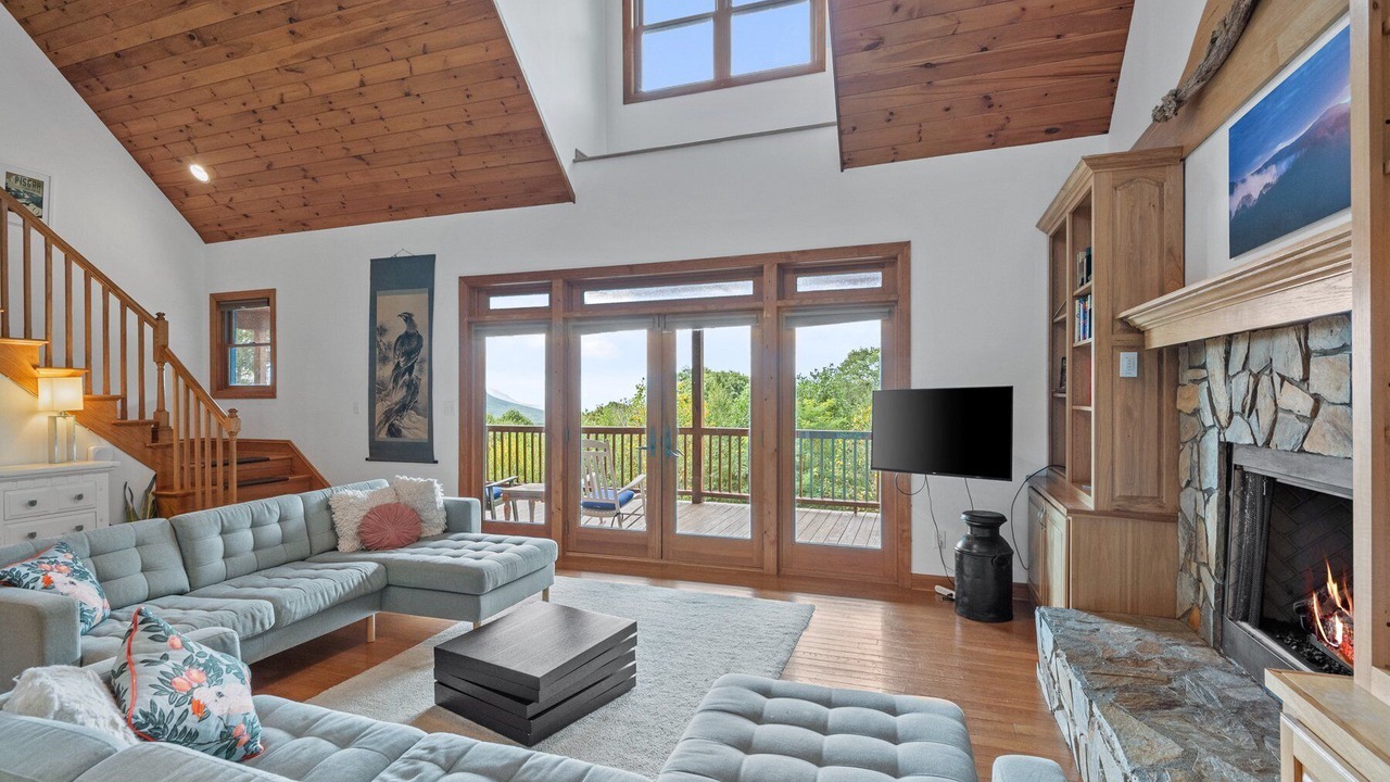 Photo of Livingroom in Altamont