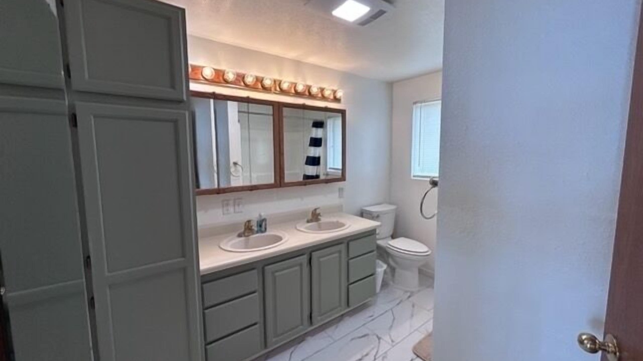 Photo of Bathroom in Ninilchik