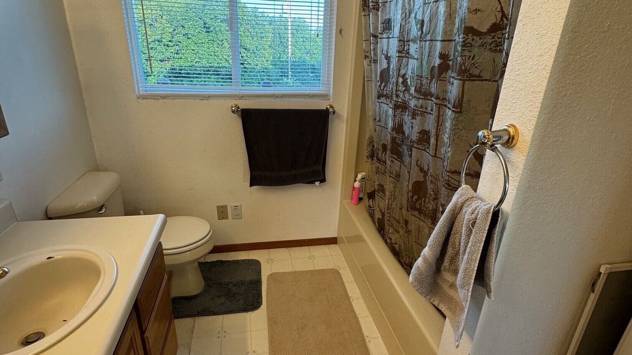 Photo of Bathroom in Ninilchik