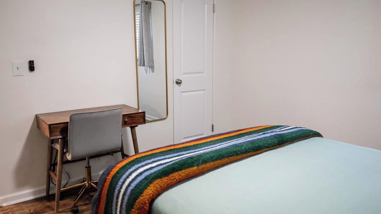 Photo of Bedroom in Grove City