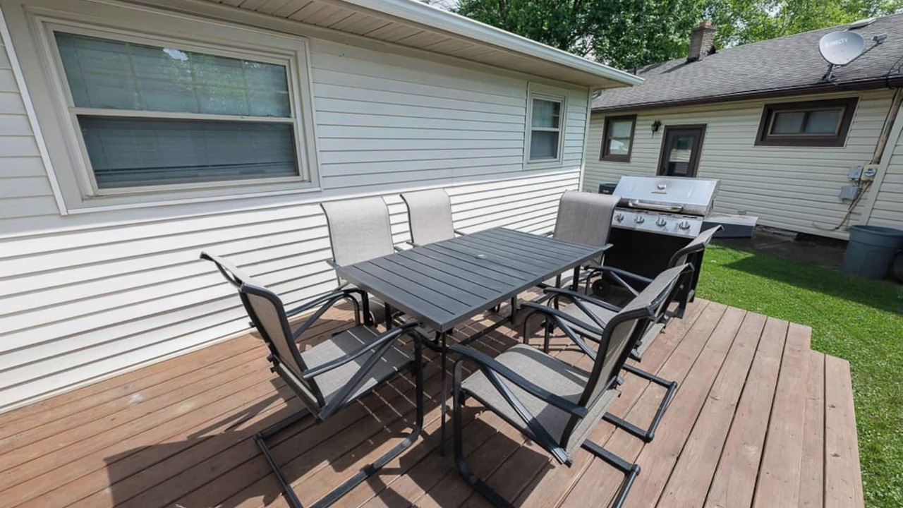 Photo of Outdoor in Grove City
