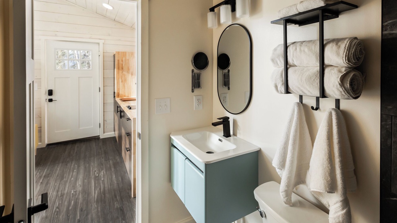 Photo of Bathroom in Anchorage
