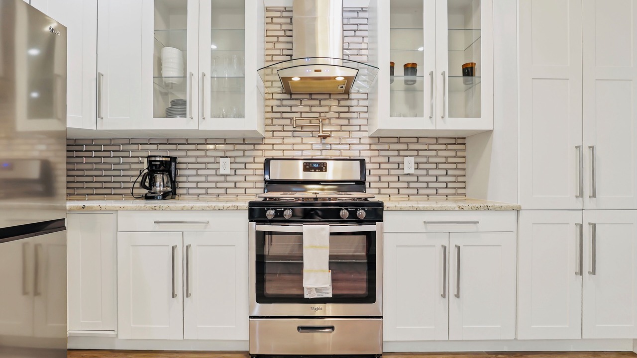 Photo of Kitchen in Near East Columbus