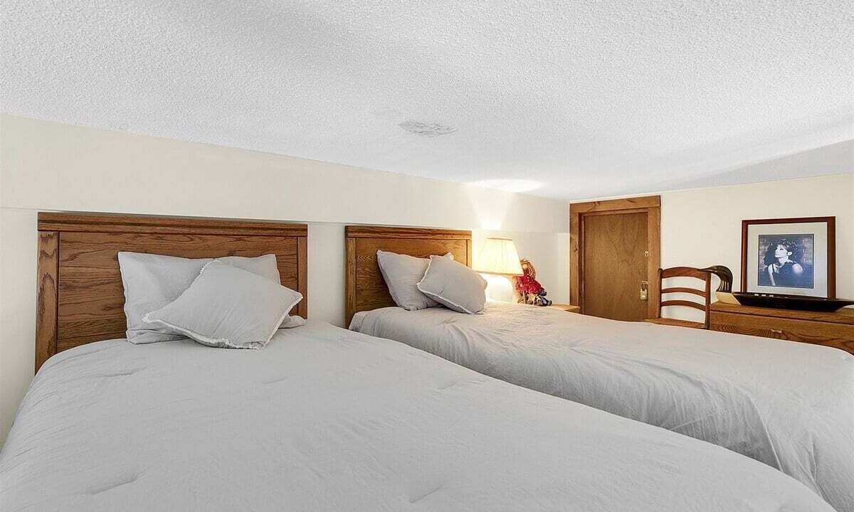 Photo of Bedroom in Bethel