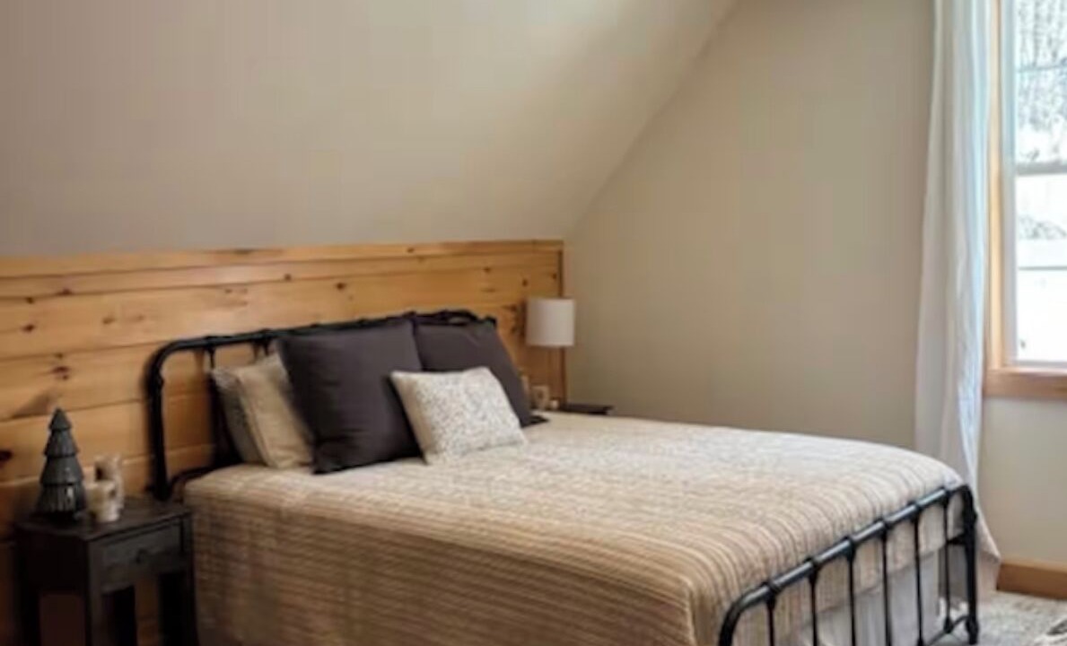 Photo of Bedroom in Kingfield