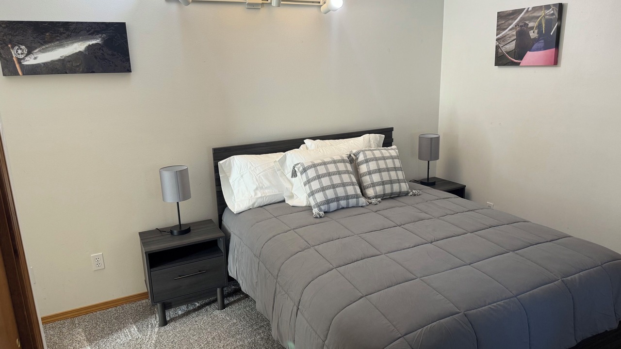 Photo of Bedroom in Ketchikan