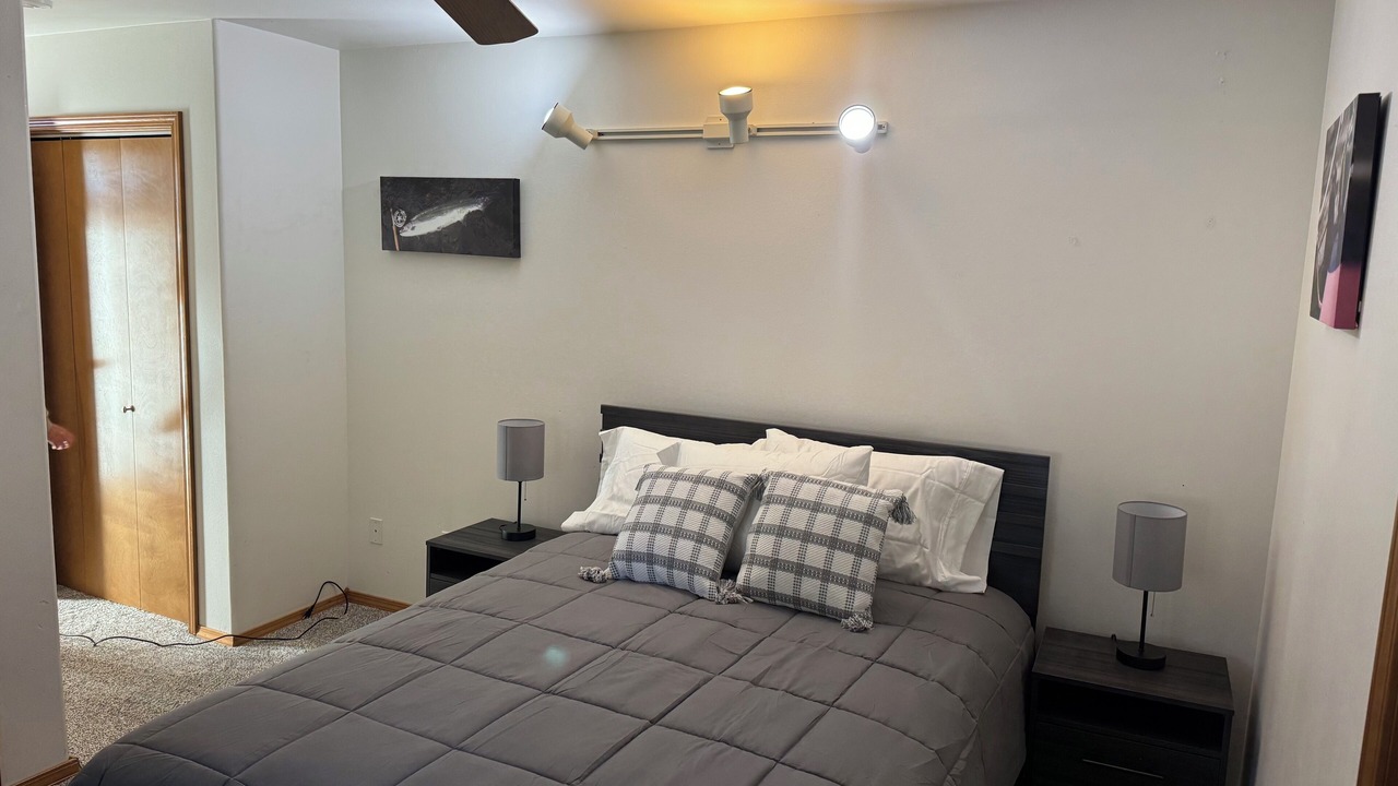 Photo of Bedroom in Ketchikan