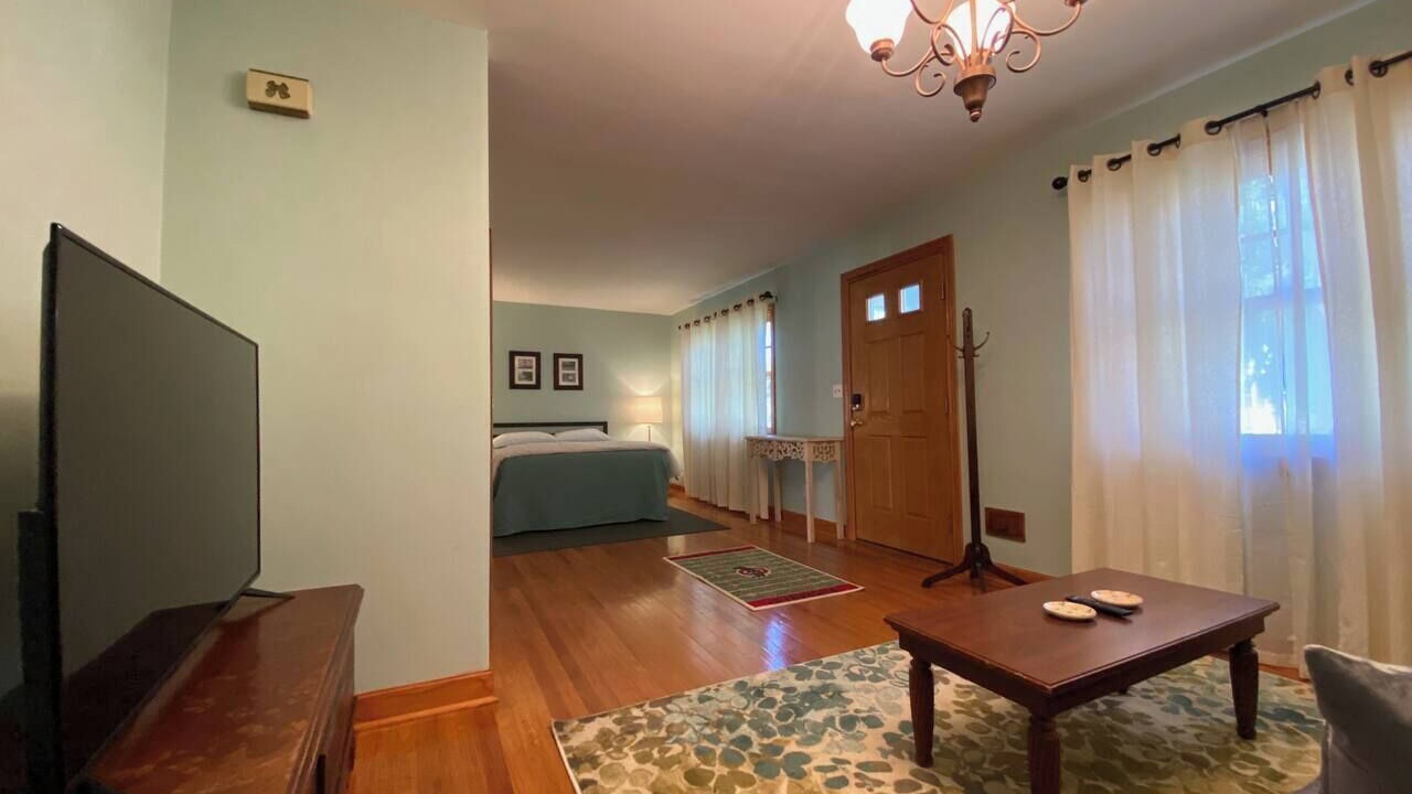 Photo of Bedroom in Clintonville