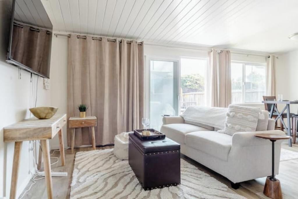 Photo of Livingroom in El Cerrito