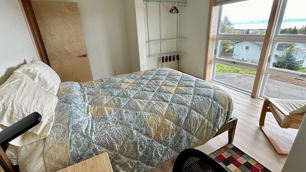Photo of Bedroom in Homer