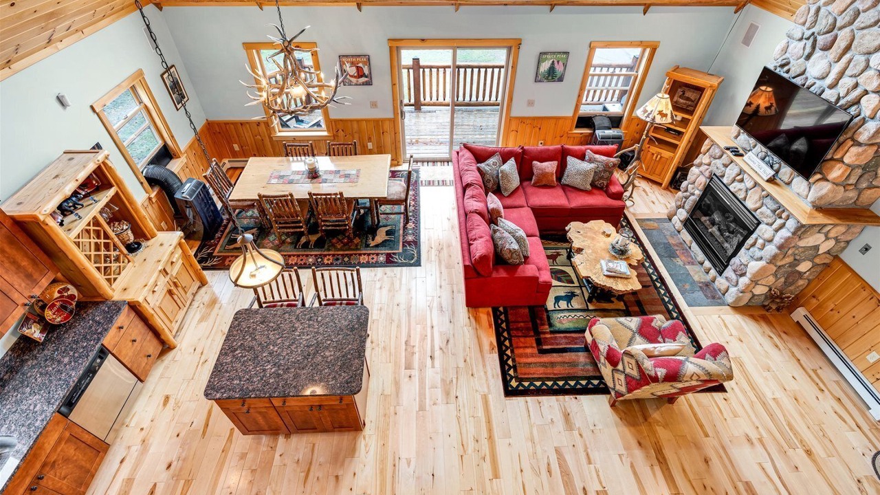 Photo of Livingroom in Bethel