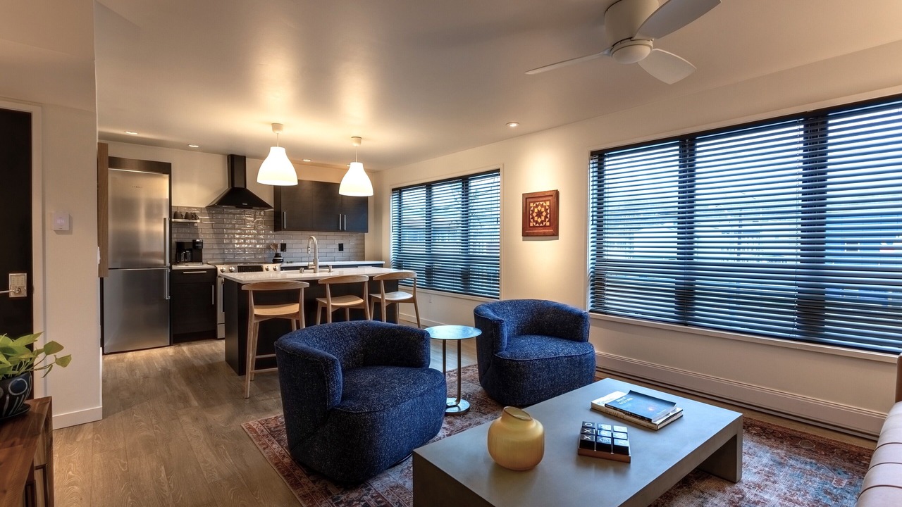Photo of Livingroom in Downtown Juneau