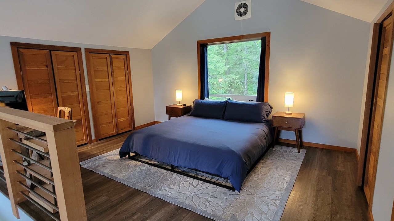 Photo of Bedroom in Ketchikan