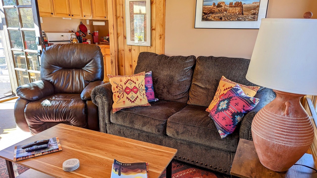 Photo of Livingroom in Bluff