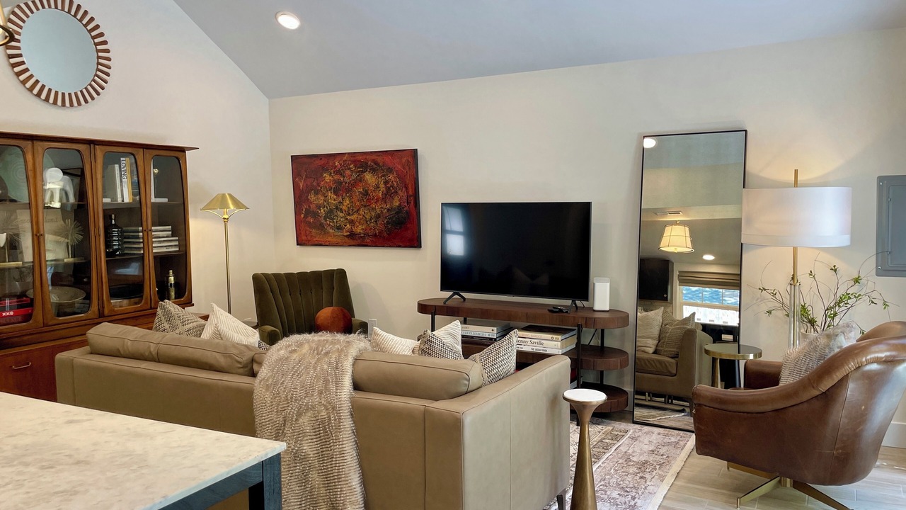 Photo of Livingroom in Saugatuck