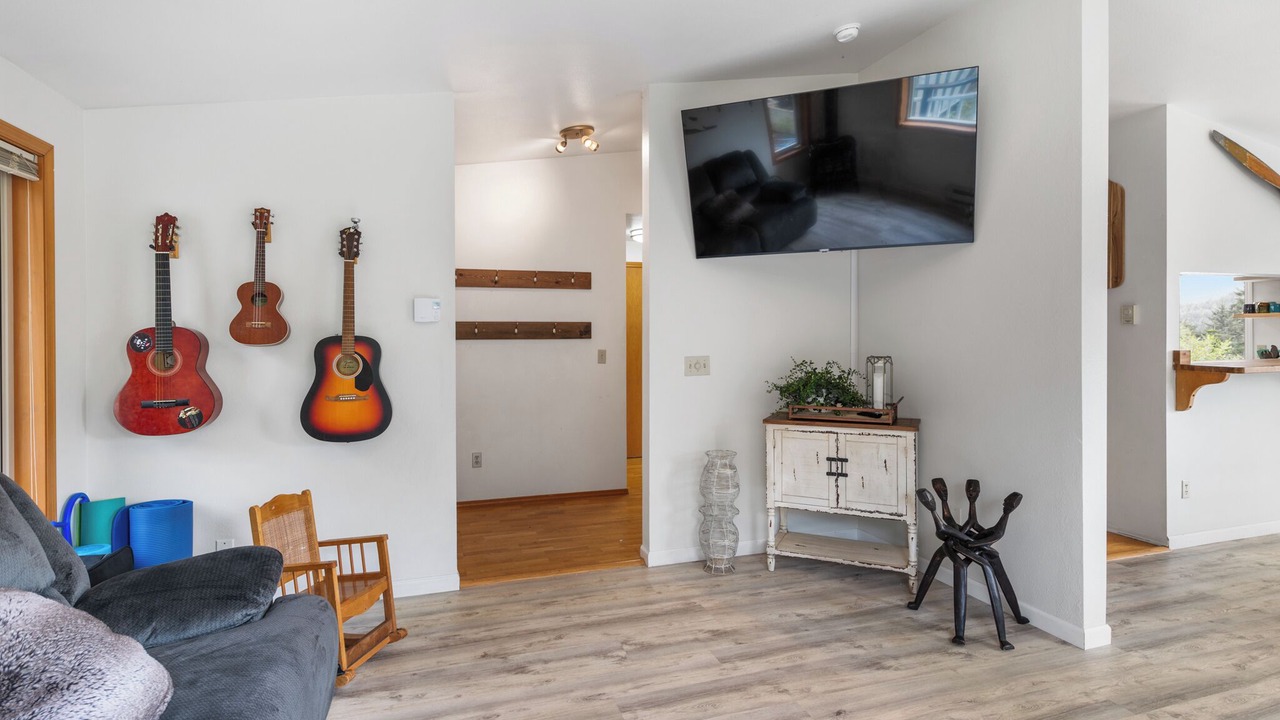 Photo of Livingroom in Salmon Creek