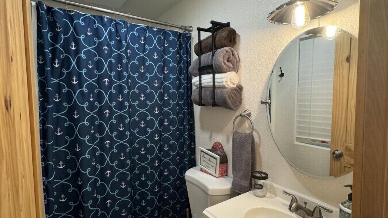 Photo of Bathroom in Salamatof