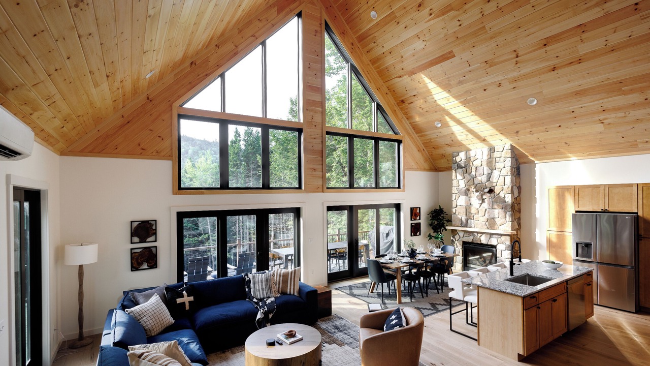 Photo of Livingroom in Sunday River Area