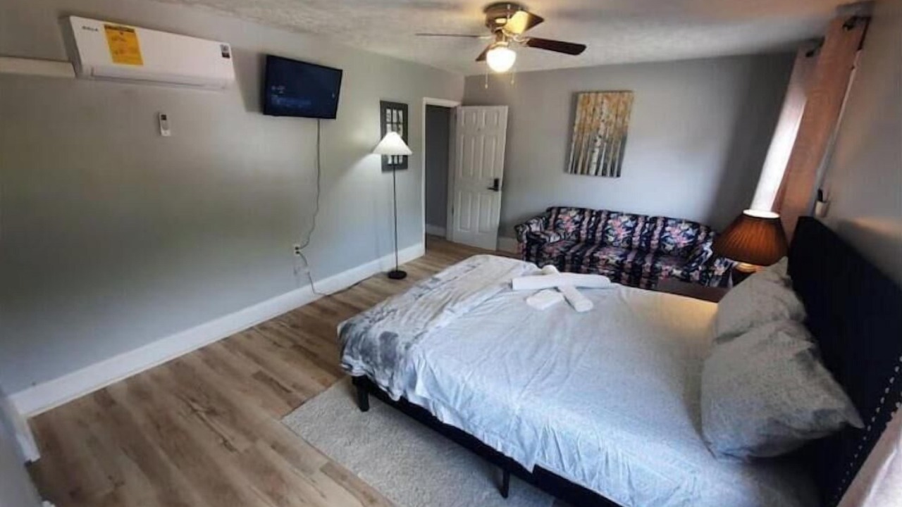 Photo of Bedroom in West Columbus