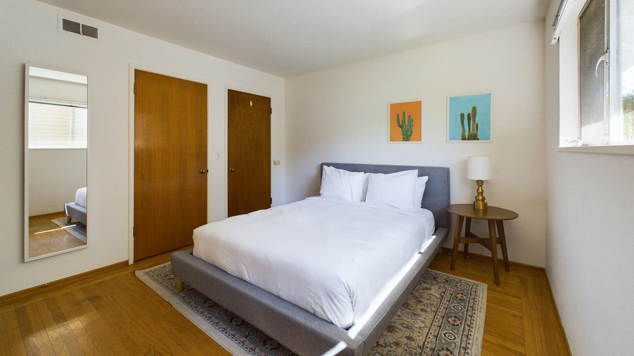 Photo of Bedroom in University South