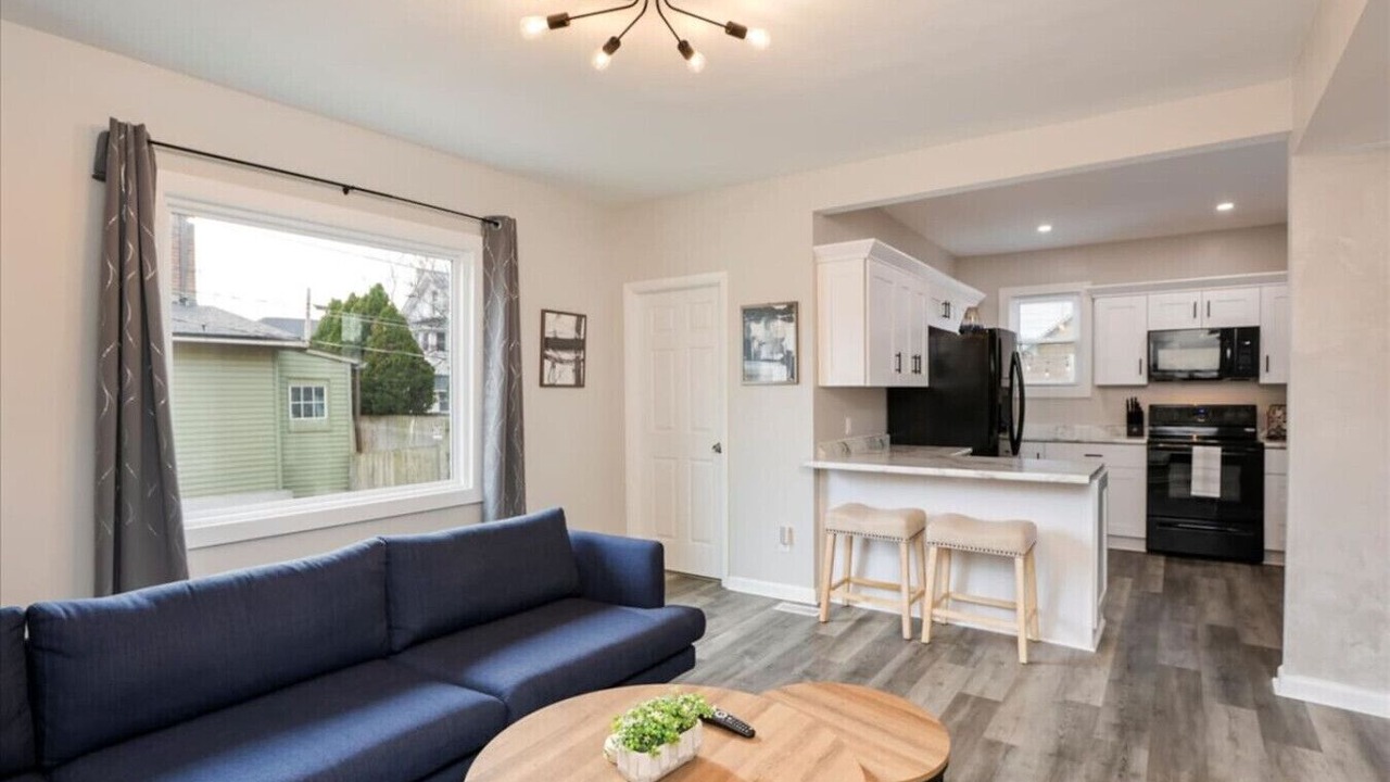 Photo of Livingroom in Merion Village