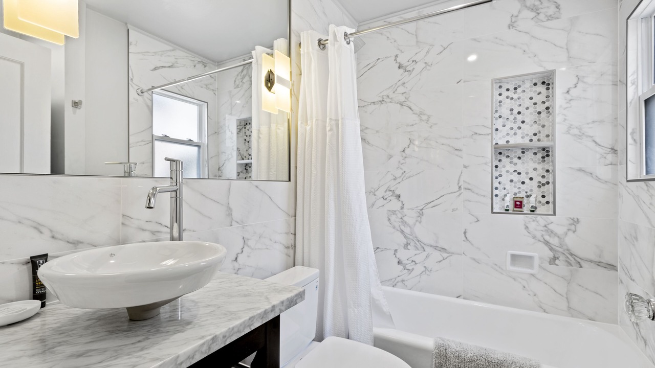 Photo of Bathroom in Eureka Valley