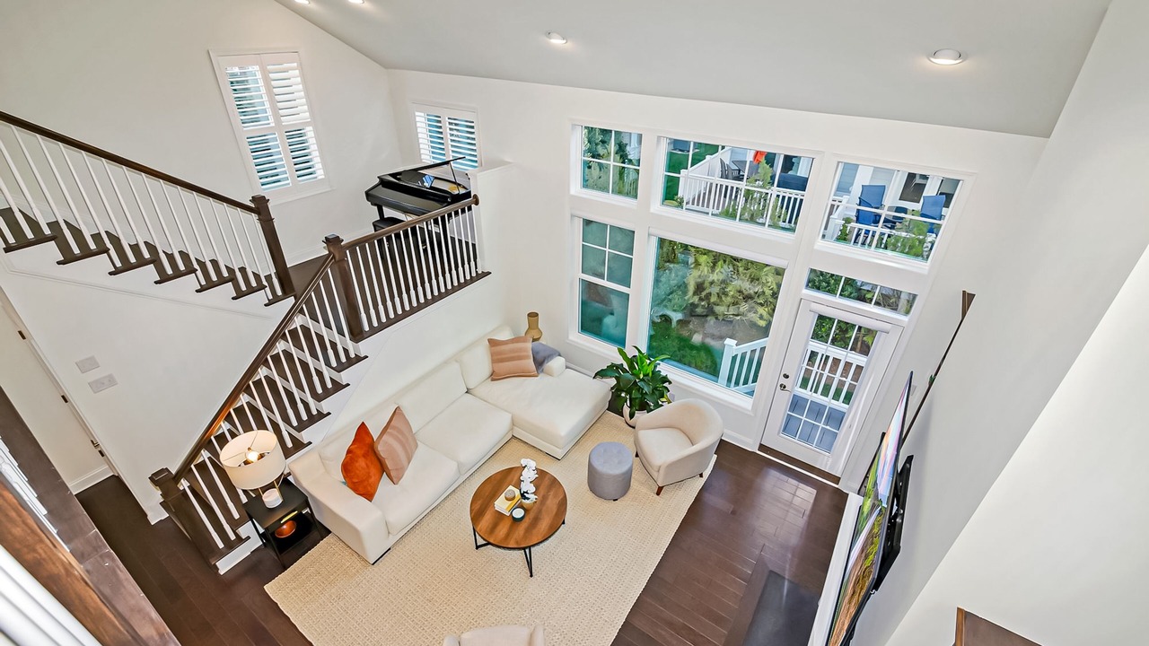 Photo of Livingroom in Long Neck