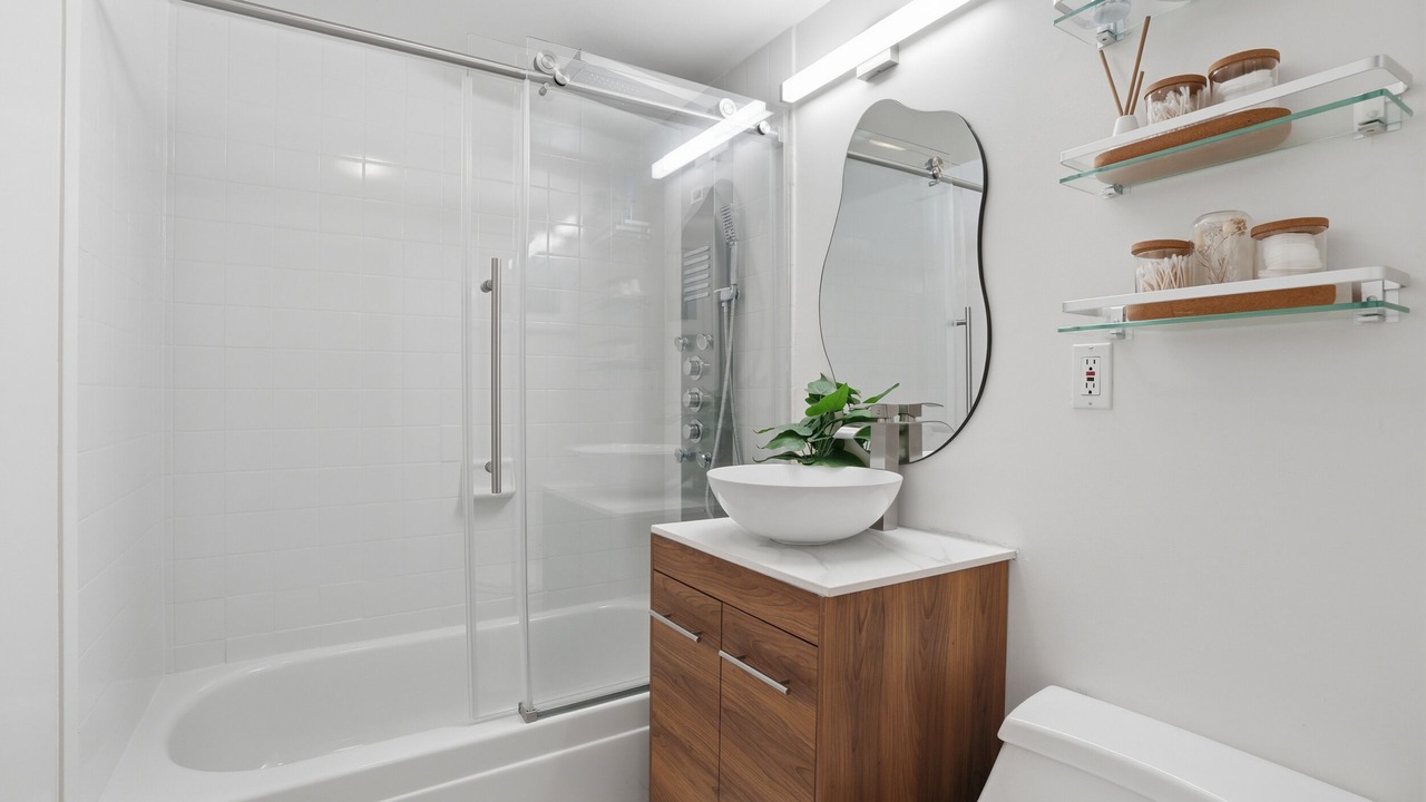 Photo of Bathroom in Lower Haight