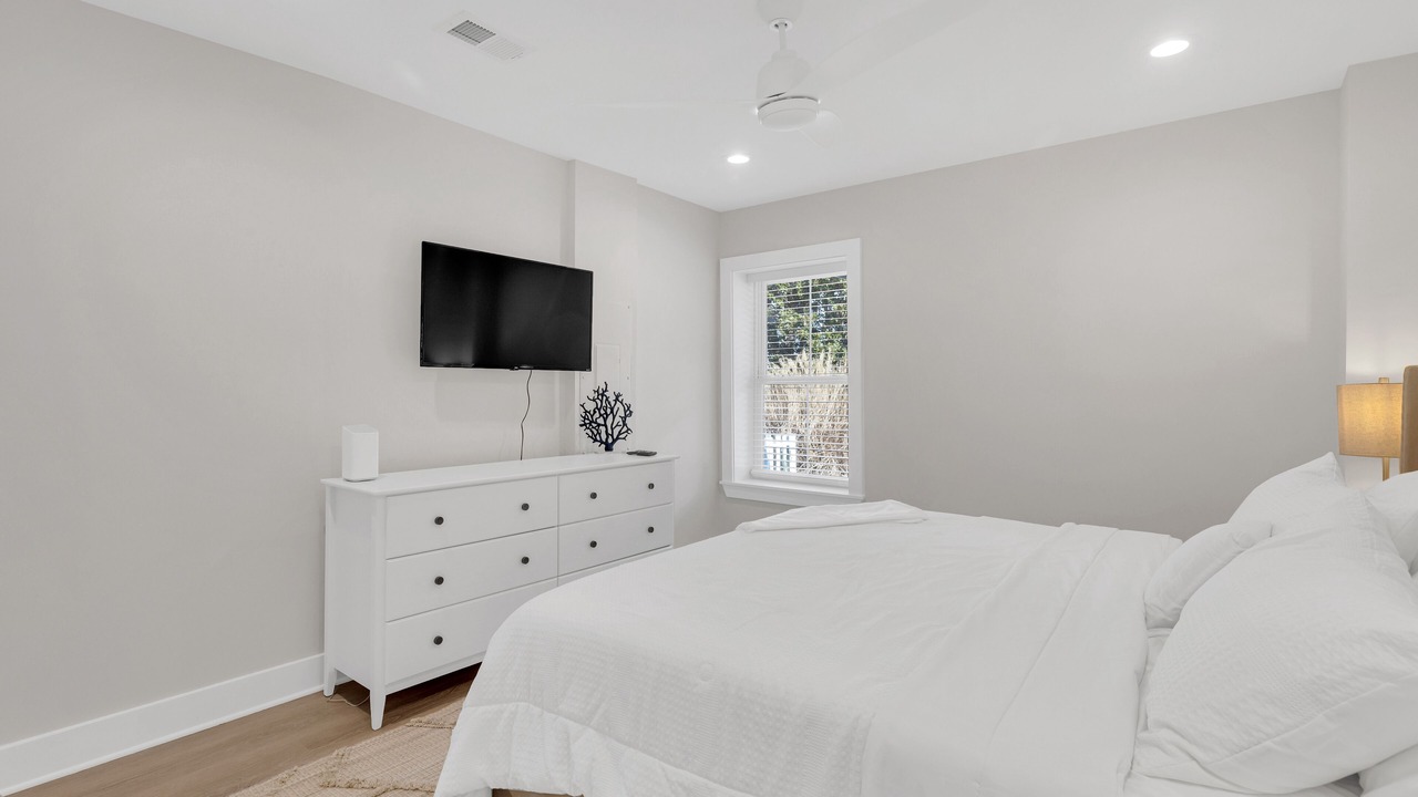 Photo of Bedroom in Dewey Beach