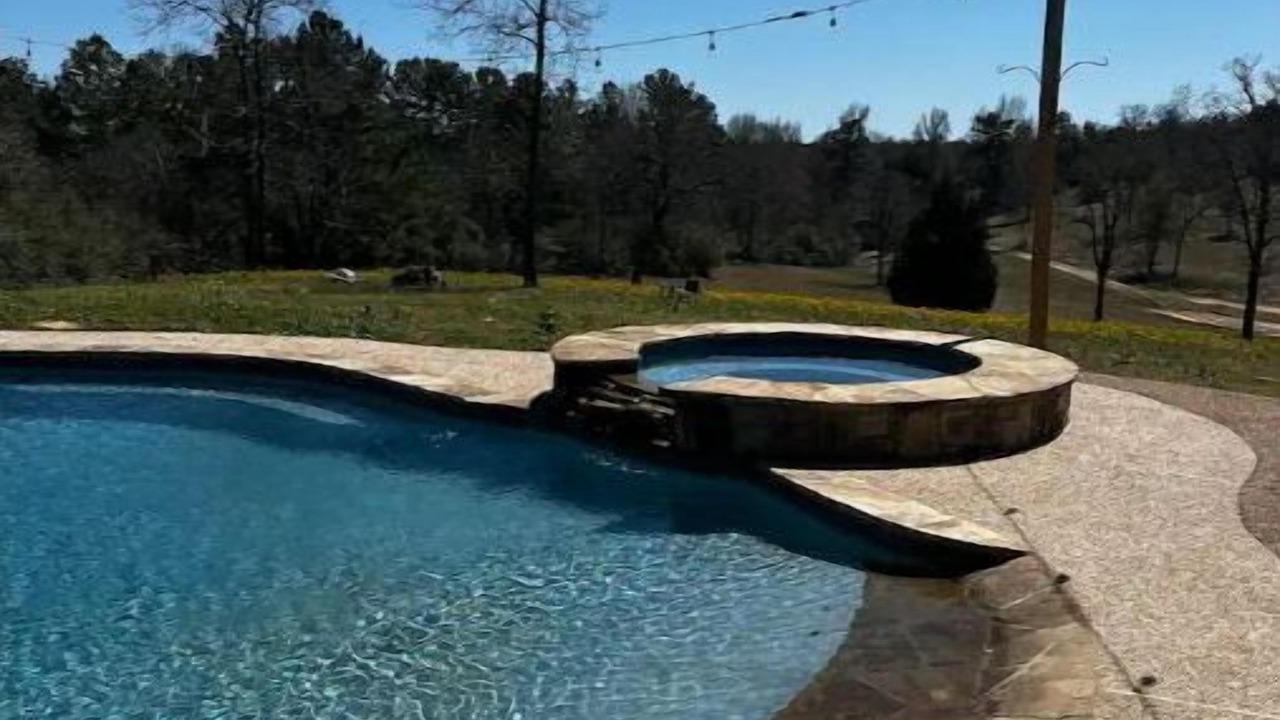 Photo of Outdoor in Oakwood
