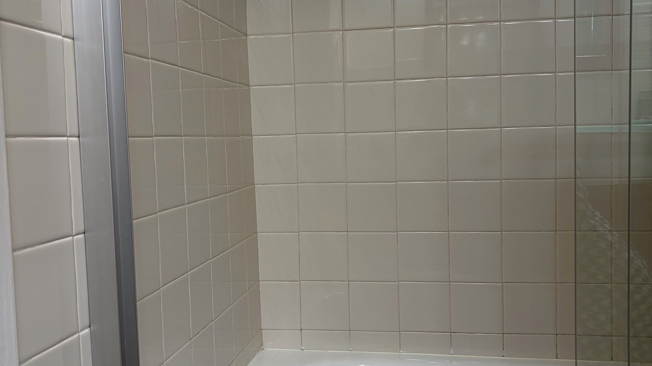 Photo of Bathroom in Outer Sunset