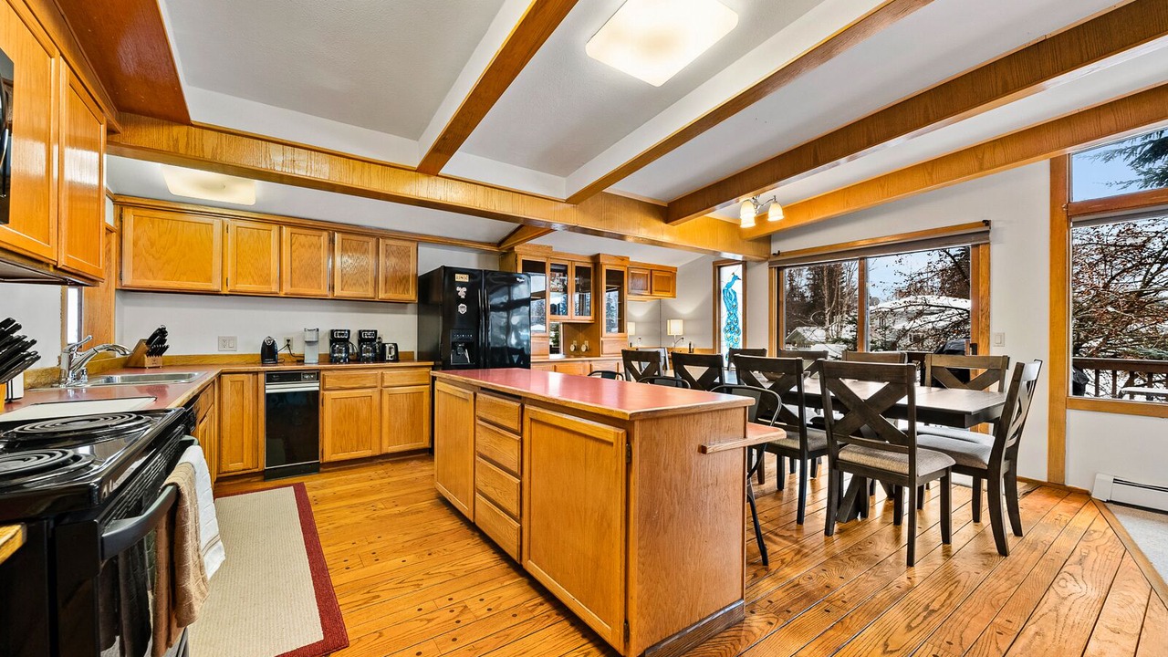 Photo of Kitchen in University Area