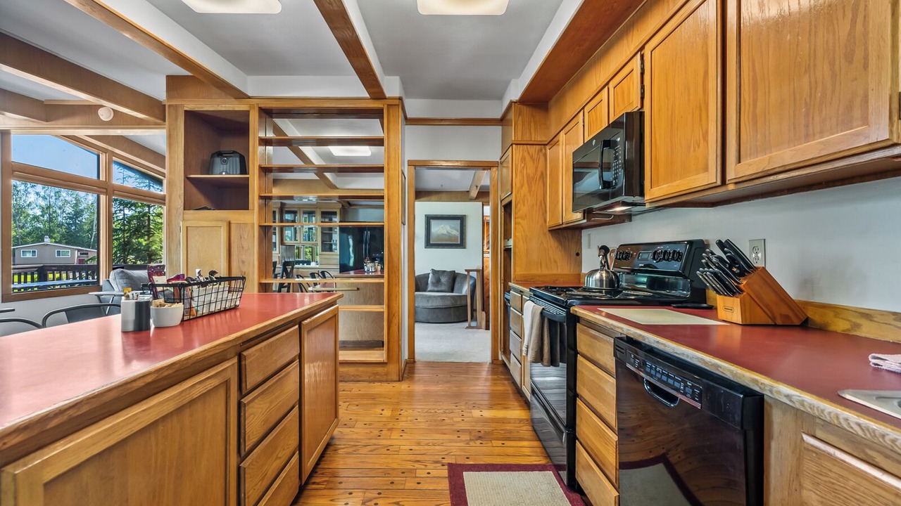 Photo of Kitchen in University Area