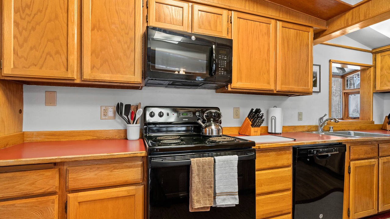 Photo of Kitchen in University Area
