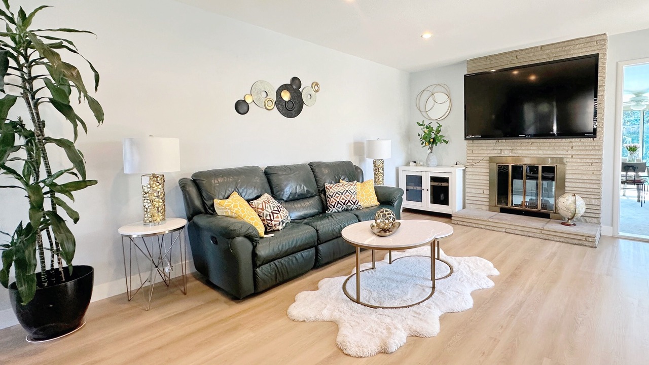 Photo of Livingroom in West San Jose