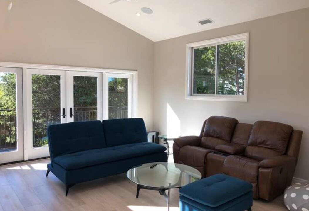 Photo of Others in Burlingame Hills