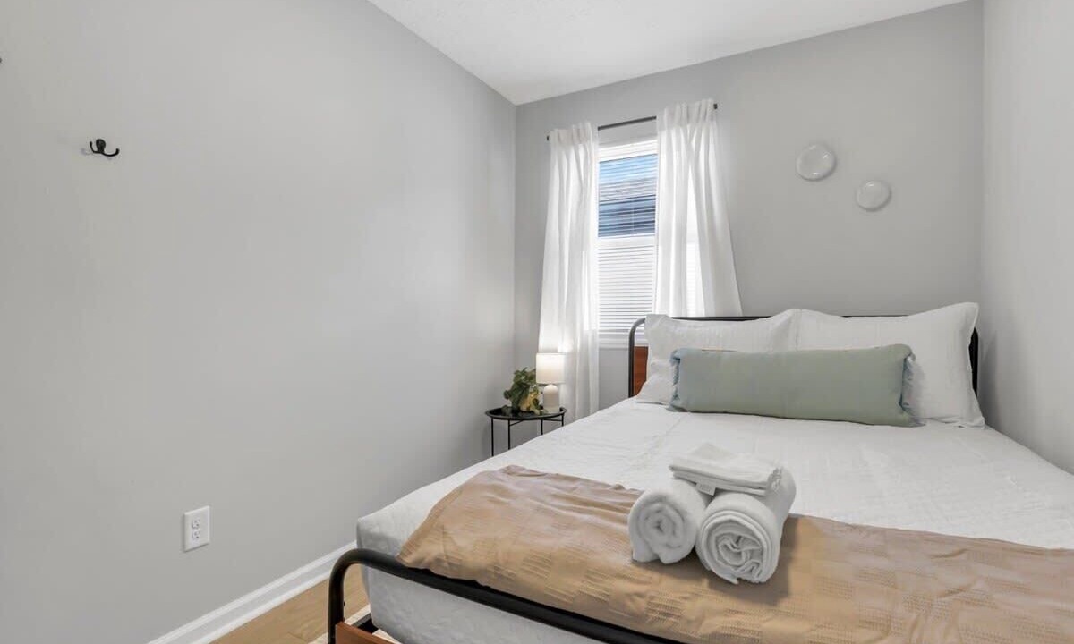Photo of Bedroom in Downtown Columbus