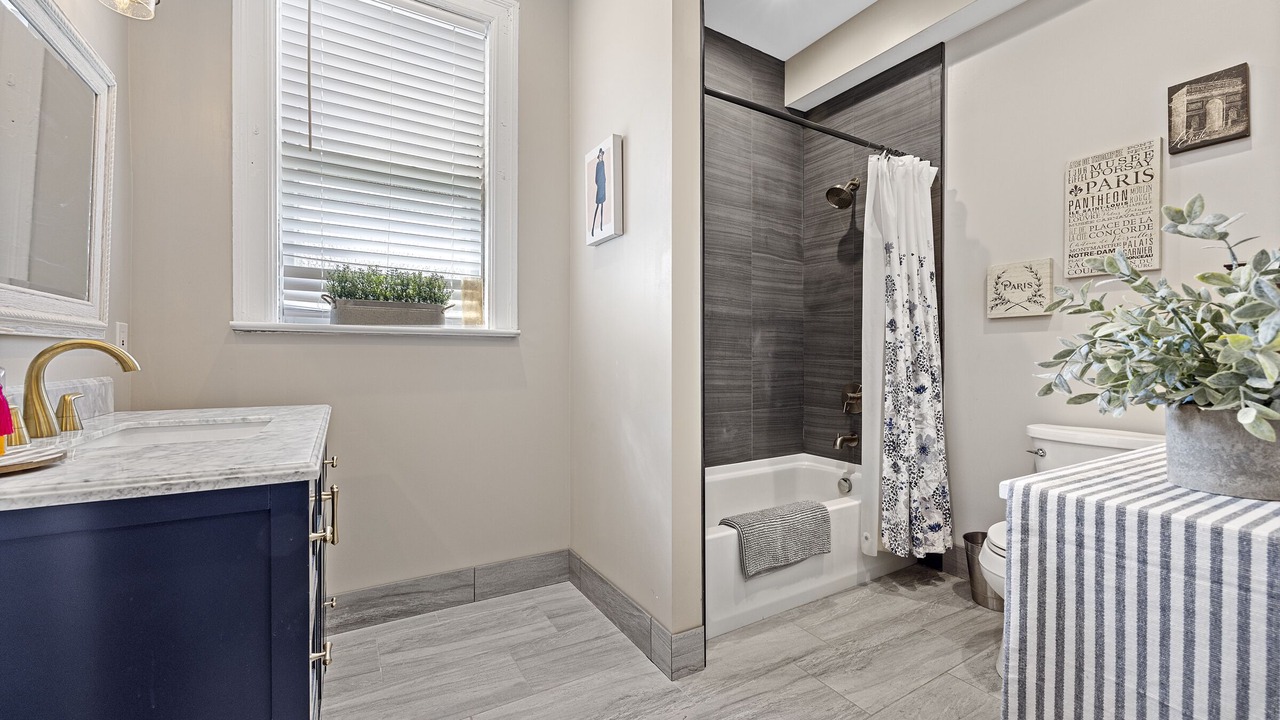 Photo of Bathroom in St. Louis