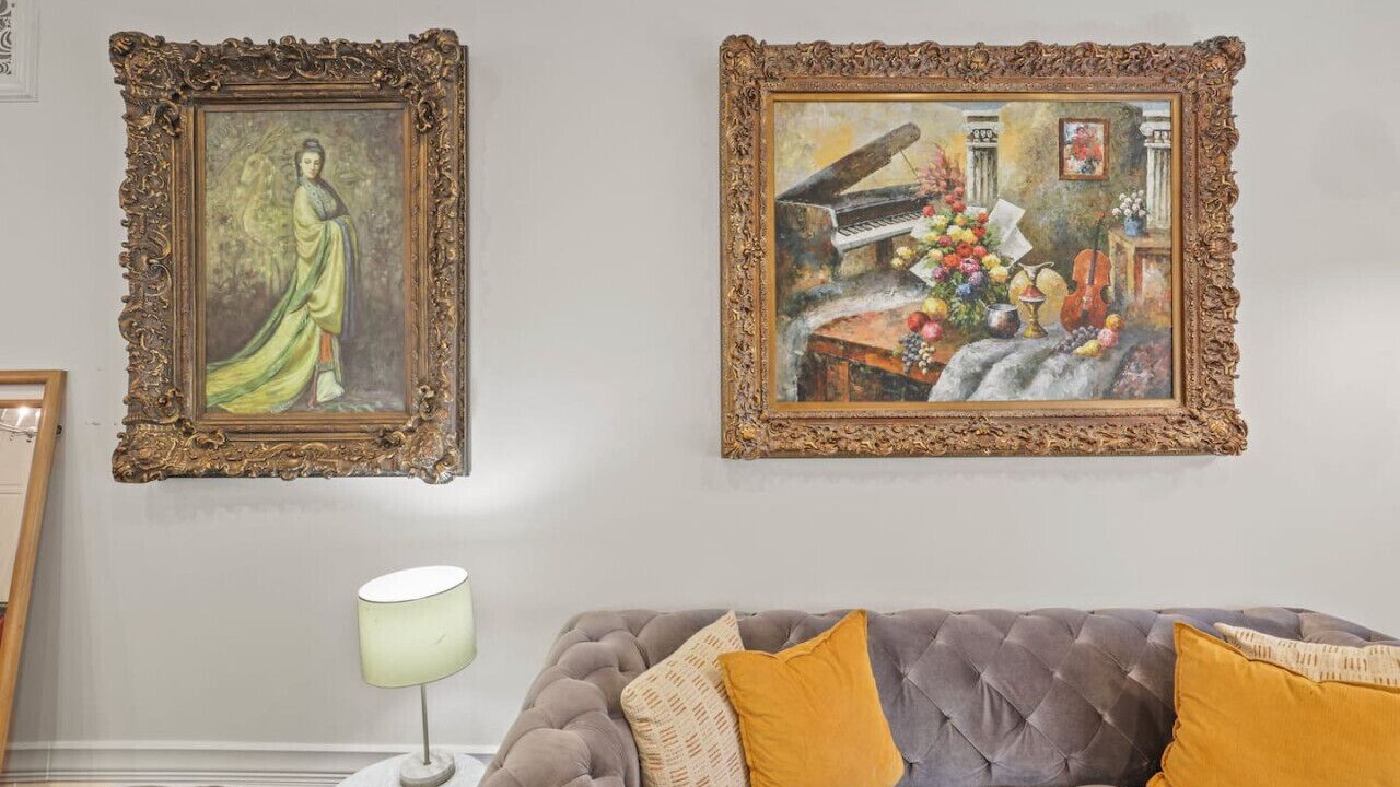 Photo of Livingroom in Olde Towne East